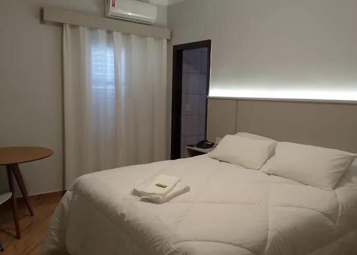 Victoria Hotel - Campanha - Mg